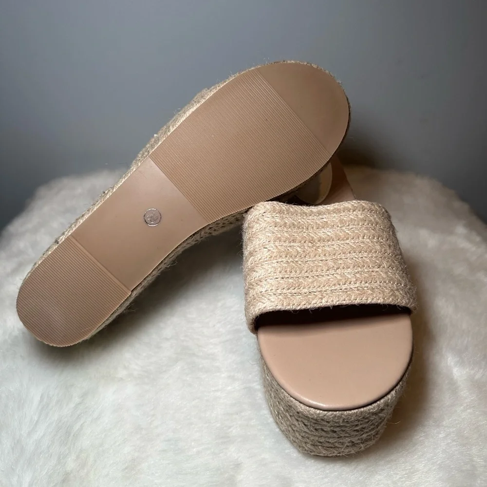 N/A neutral beige